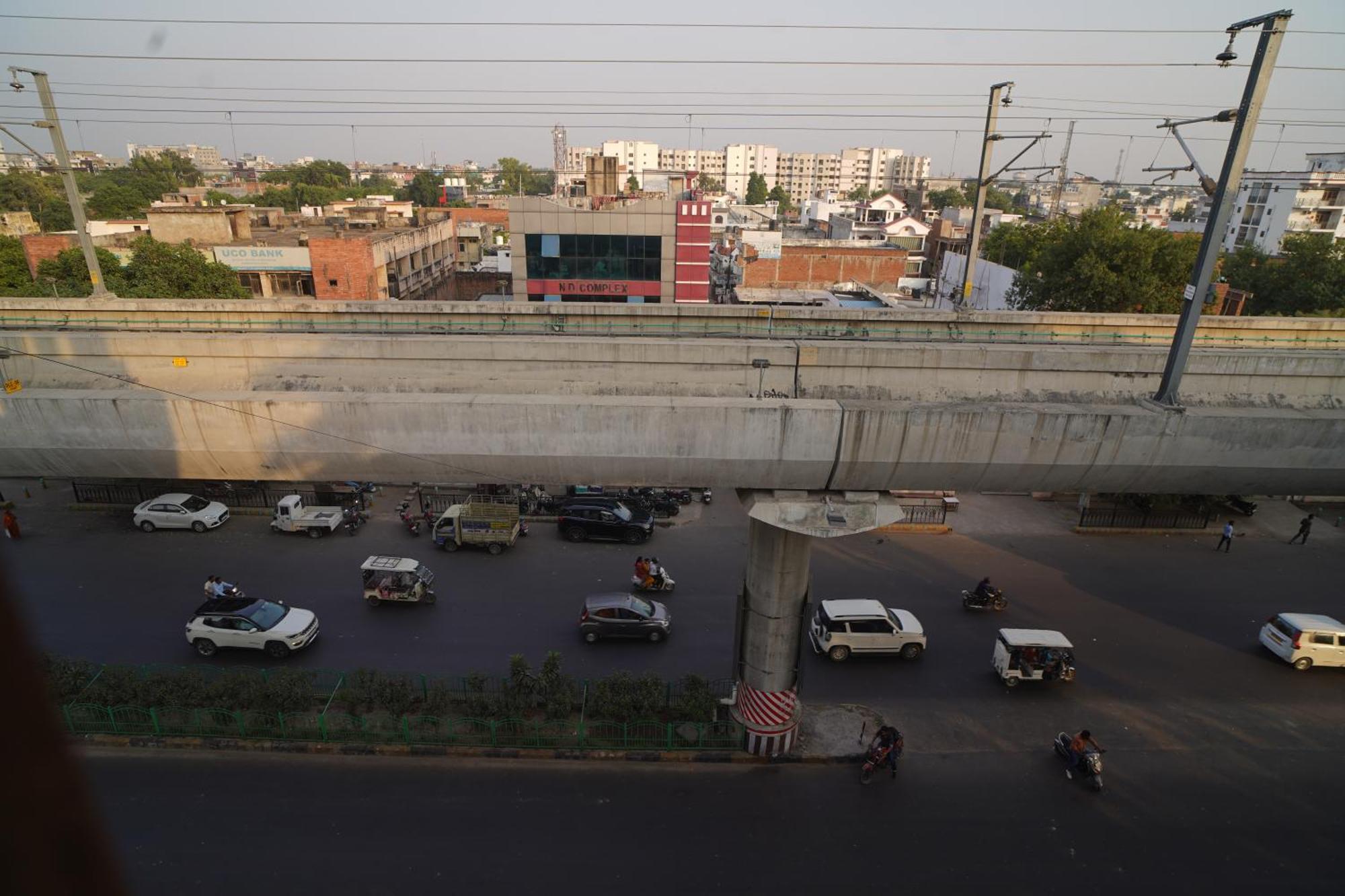 Familia Hotel And Banquets Lucknow Exterior photo